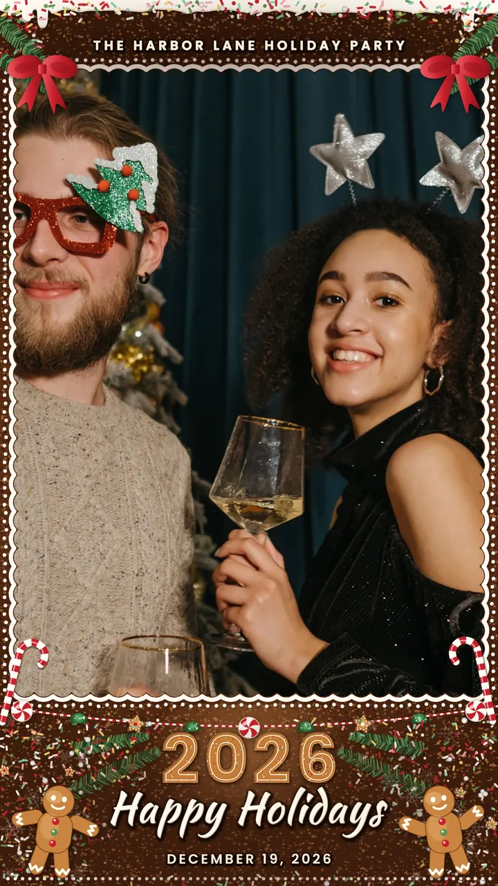 Gingerbread Lane, GIF and boomerang overlay, portrait
